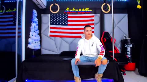 Ayden Miller online show from December 2024 12:32:02 AM