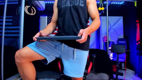 Ayden Miller online show from September 2025 02:44:02 AM