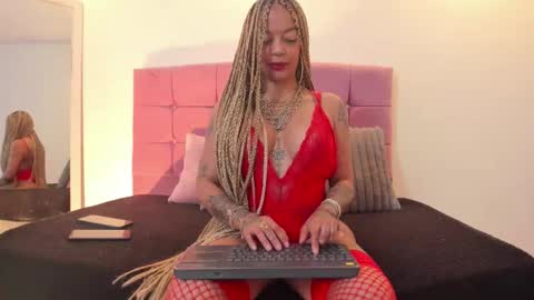 ayira_caramel online show from February 2026 12:23:02 PM