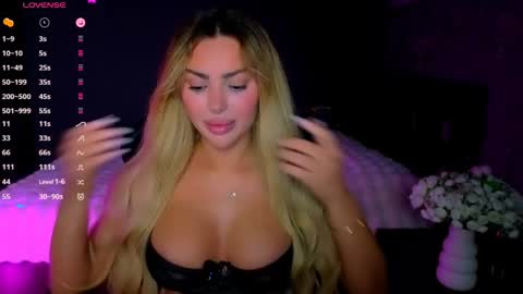 Snapshot of ayla_demir chatting on June 2026 08:03:01 PM Ayla Demir online show from June 2026 08:03:01 PM