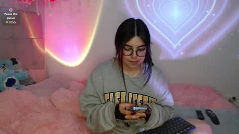 Ayleen online show from October 2025 10:08:02 PM