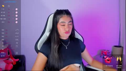 Snapshot of aylenmiller_ chatting on February 2026 01:39:02 AM Aylen online show from February 2026 01:39:02 AM