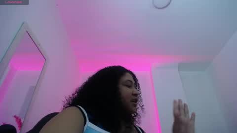 Snapshot of ayliinn_ chatting on May 2026 03:35:01 AM Ayliinn online show from May 2026 03:35:01 AM