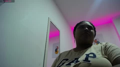 Snapshot of ayliinn_ chatting on June 2026 02:56:01 AM Ayliinn online show from June 2026 02:56:01 AM