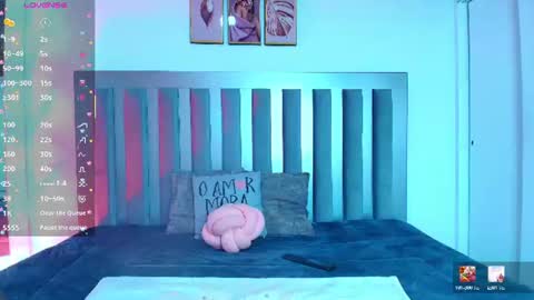 Snapshot of aylin_valerie chatting on July 2026 11:57:02 AM aylin_valerie online show from July 2026 11:57:02 AM