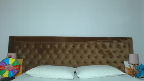 Aylin online show from April 2026 05:19:08 AM