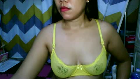 Snapshot of azelliya2018 chatting on July 2026 06:48:02 AM azelliya2018 online show from July 2026 06:48:02 AM