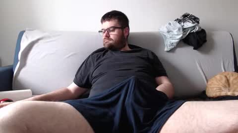 Azer online show from November 2025 09:41:01 AM