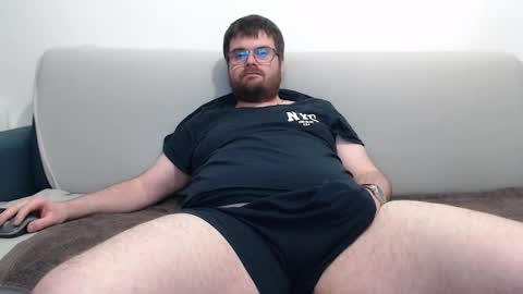 Azer online show from February 2026 10:10:02 PM