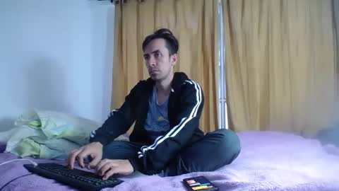 AZIEL online show from February 2025 10:50:01 PM