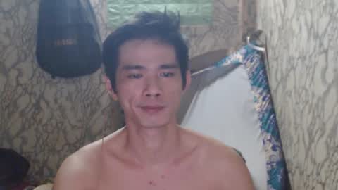 Snapshot of azn_philip chatting on December 2024 05:42:01 PM Philip online show from December 2024 05:42:01 PM