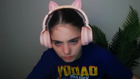 Snapshot of azumi_chan_ chatting on September 2025 08:32:02 PM azumi_chan_ online show from September 2025 08:32:02 PM