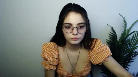 Snapshot of azumi_chan_ chatting on November 2025 09:56:02 AM azumi_chan_ online show from November 2025 09:56:02 AM