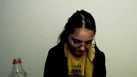 Snapshot of azumi_chan_ chatting on December 2025 07:14:02 AM azumi_chan_ online show from December 2025 07:14:02 AM