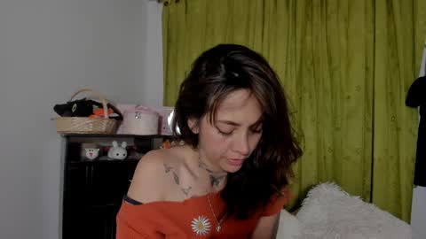 azumi saan online show from April 2026 01:27:01 AM