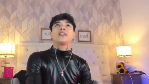 Anny online show from March 2026 04:02:02 AM