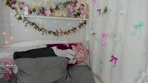 b4by_emilia online show from March 2025 09:40:02 PM