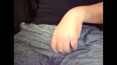 Snapshot of b_not_b chatting on October 2025 04:19:01 PM b_not_b online show from October 2025 04:19:01 PM