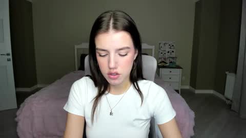 Monica online show from November 2025 01:16:02 AM