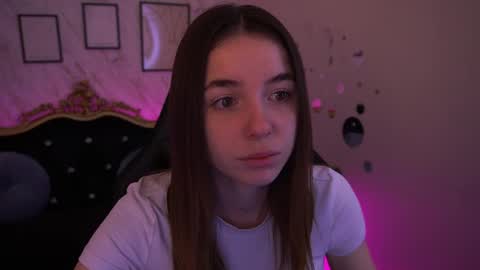 Babe online show from April 2026 06:35:02 AM