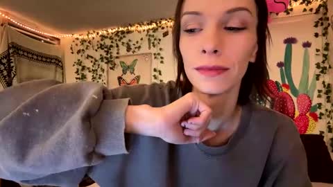 Fern Browning online show from December 2024 01:52:02 AM