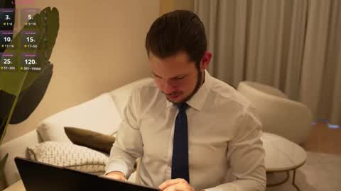 Luna and Medina online show from February 2026 02:53:02 PM