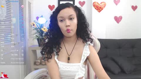 Snapshot of baby_blue18_ chatting on January 2025 04:08:01 PM salome online show from January 2025 04:08:01 PM