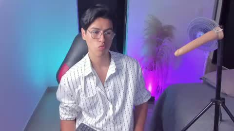 Snapshot of baby_cortesxxx chatting on June 2026 07:15:01 PM David Cortes online show from June 2026 07:15:01 PM