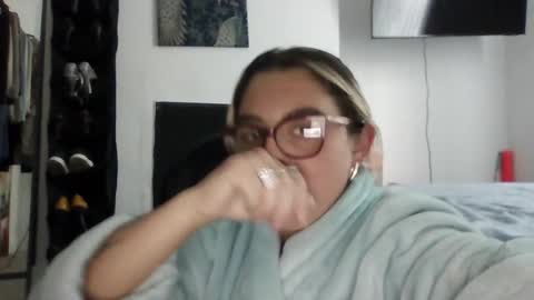 baby_girls2224 online show from April 2026 06:42:01 PM