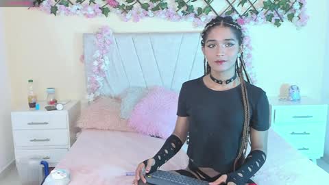 Snapshot of baby_kaliope chatting on January 2025 08:56:01 AM Kaliope online show from January 2025 08:56:01 AM