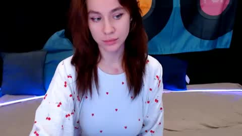 Snapshot of baby_kitte chatting on December 2024 04:11:01 AM baby_kitte online show from December 2024 04:11:01 AM