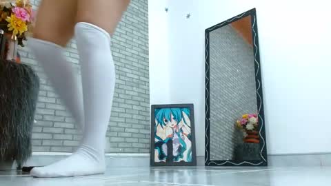 sofia online show from January 2025 07:15:01 PM