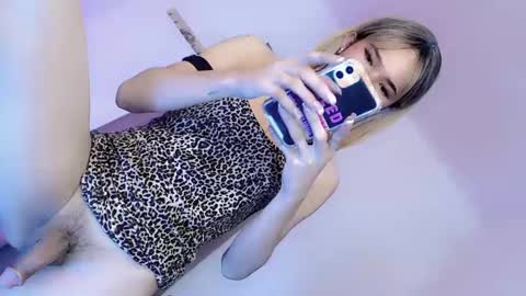 Snapshot of baby_monica18 chatting on December 2024 09:35:01 AM Goddess Monica online show from December 2024 09:35:01 AM