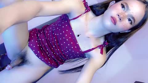 Snapshot of baby_monica18 chatting on January 2025 05:32:01 AM Goddess Monica online show from January 2025 05:32:01 AM