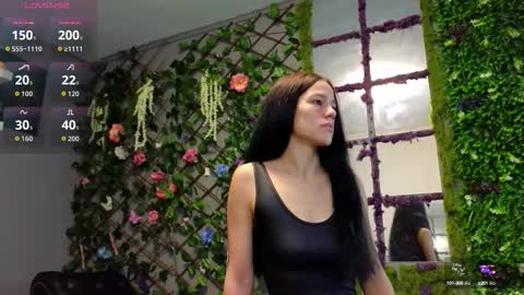 Baby Nico online show from September 2025 05:03:01 PM