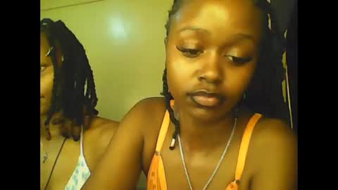 Snapshot of babybrown20 chatting on May 2026 03:33:02 AM babybrown online show from May 2026 03:33:02 AM