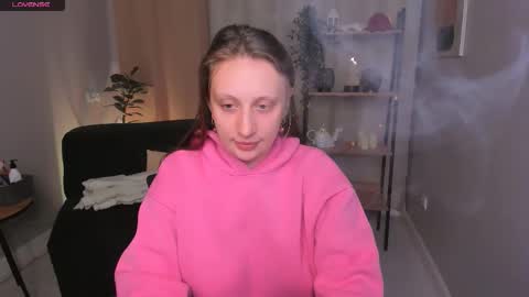 Snapshot of babydarkness chatting on September 2025 09:31:01 PM Eva online show from September 2025 09:31:01 PM