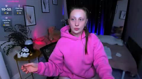 Snapshot of babydarkness chatting on October 2025 10:18:02 PM Eva online show from October 2025 10:18:02 PM