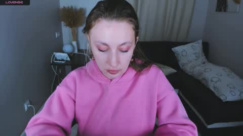 Snapshot of babydarkness chatting on October 2025 09:58:02 PM Eva online show from October 2025 09:58:02 PM