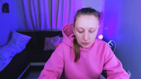 Snapshot of babydarkness chatting on October 2025 08:41:01 PM Eva online show from October 2025 08:41:01 PM