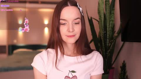 Kira online show from April 2026 09:20:01 PM