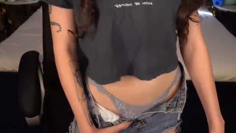 Sasha online show from October 2025 08:24:02 PM