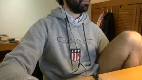 Tom A.    online show from January 2025 12:09:01 PM