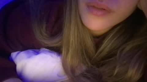 babyhoney333 online show from January 2026 04:59:01 AM