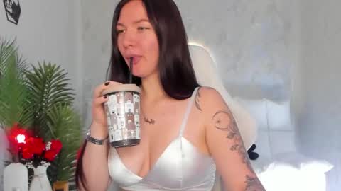 Sophia online show from September 2025 03:10:02 AM