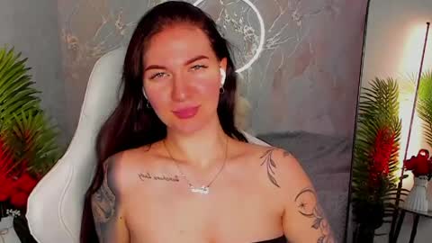 Snapshot of babyisperfect chatting on May 2026 01:36:01 AM Sophia online show from May 2026 01:36:01 AM