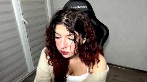 Kate  online show from September 2025 05:39:02 PM
