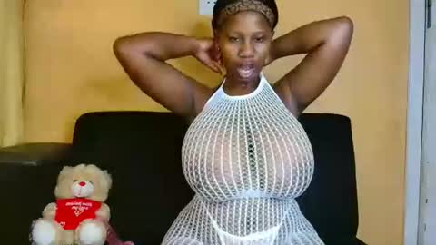 babyluciax online show from April 2026 04:40:01 AM