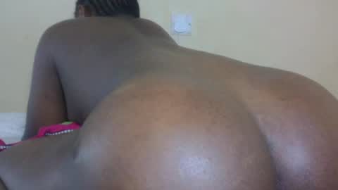 Snapshot of babymolly2 chatting on July 2026 10:01:02 PM Rossy Kwekwe online show from July 2026 10:01:02 PM