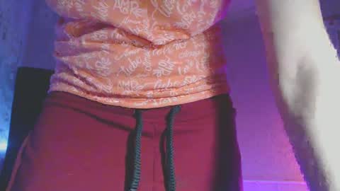 Sonya online show from February 2025 08:10:01 PM